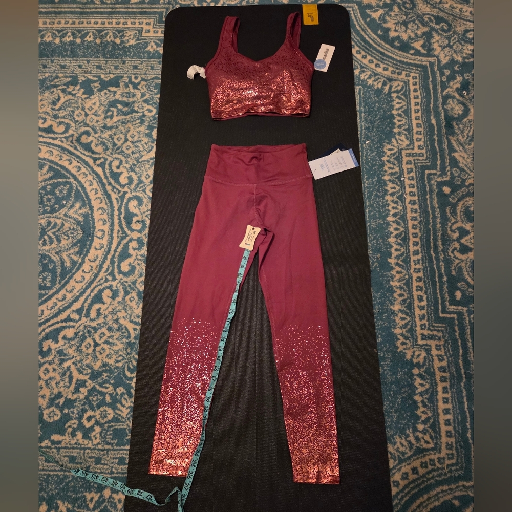 NWT-Marika Rose Activewear Set With Pretty Foil Splatter Paint Details